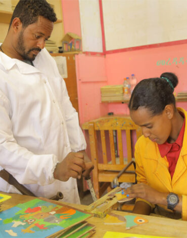 Puzzle and Wood art Training 2